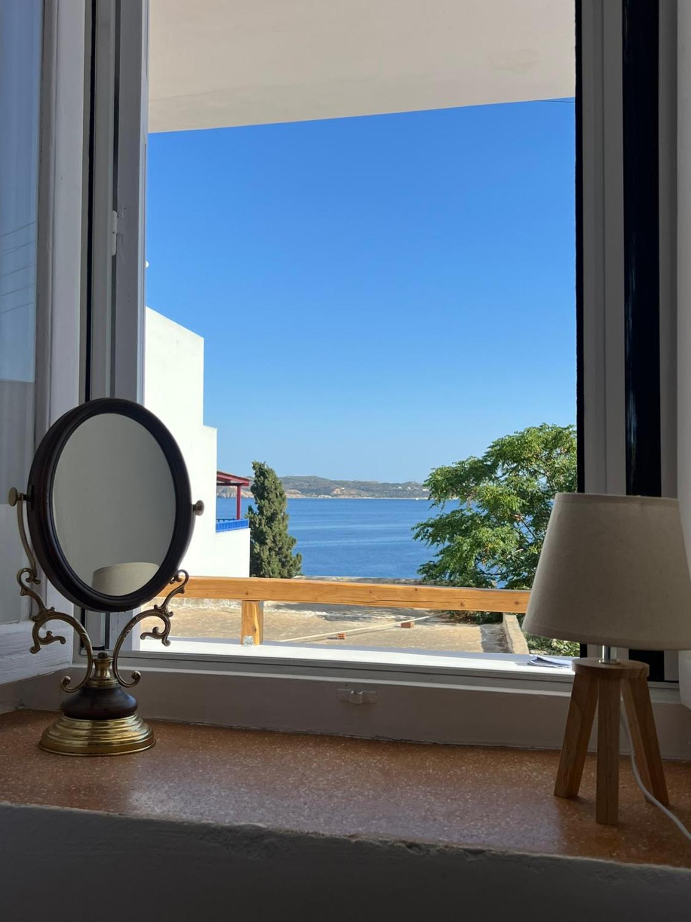 Horizon 0 Villa Adamantas  ภายนอก รูปภาพ